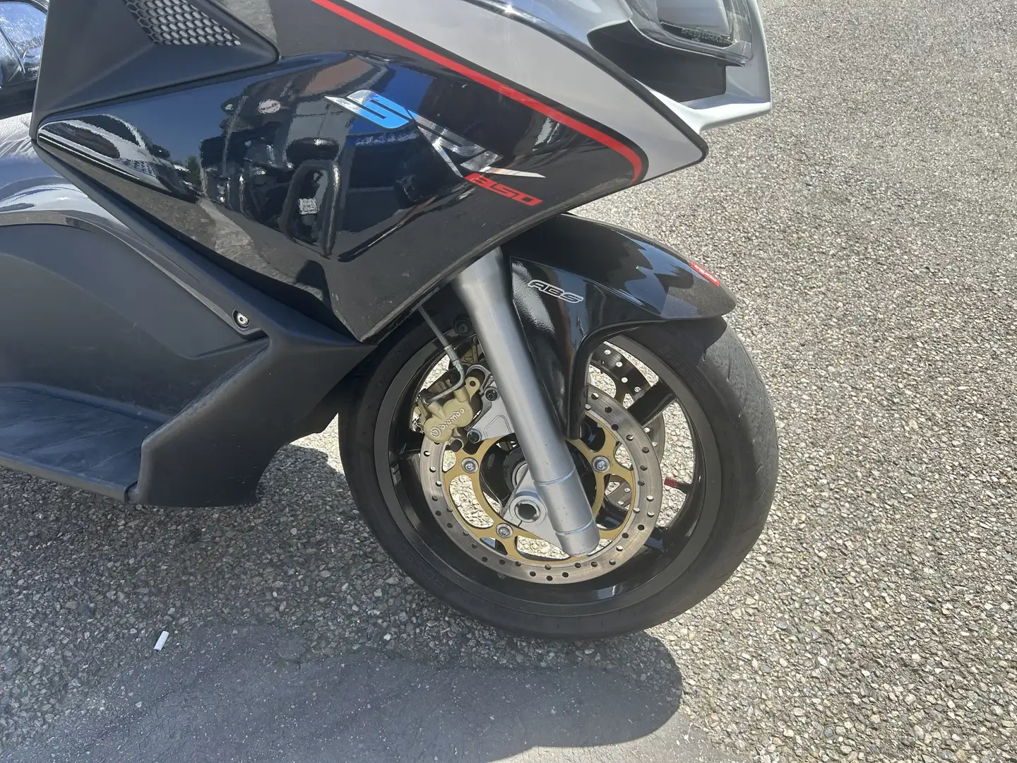 Alpha Aprilia SRV 850.  ABS -ATC - 1