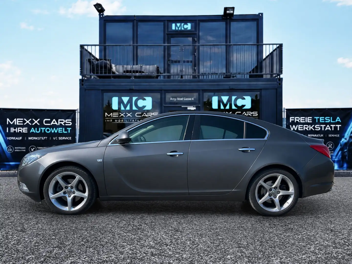 Opel Insignia 2.0 TURBO 4x4 COSMO | 250 PS | VOLLAUSSTATTUNG Grau - 2