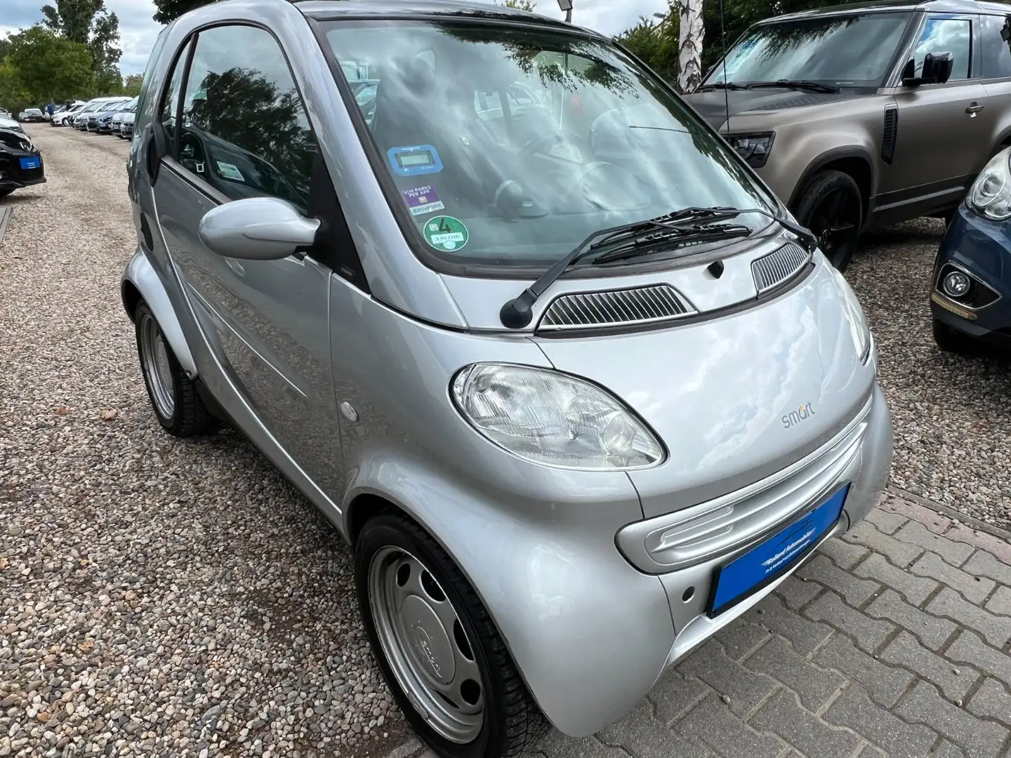 smart forTwo smart*Klima*Aut*77.TKM*Pano*TÜV NEU Silber - 2