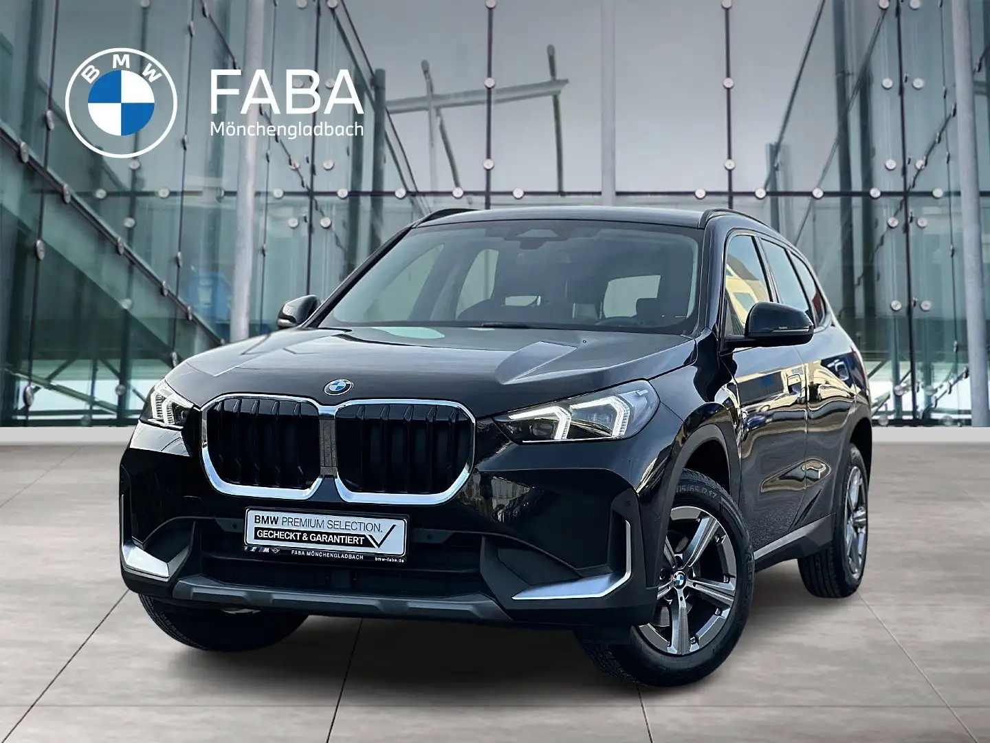 BMW X1 sDrive18i SAV DAB LED Komfortzg. Shz Schwarz - 1