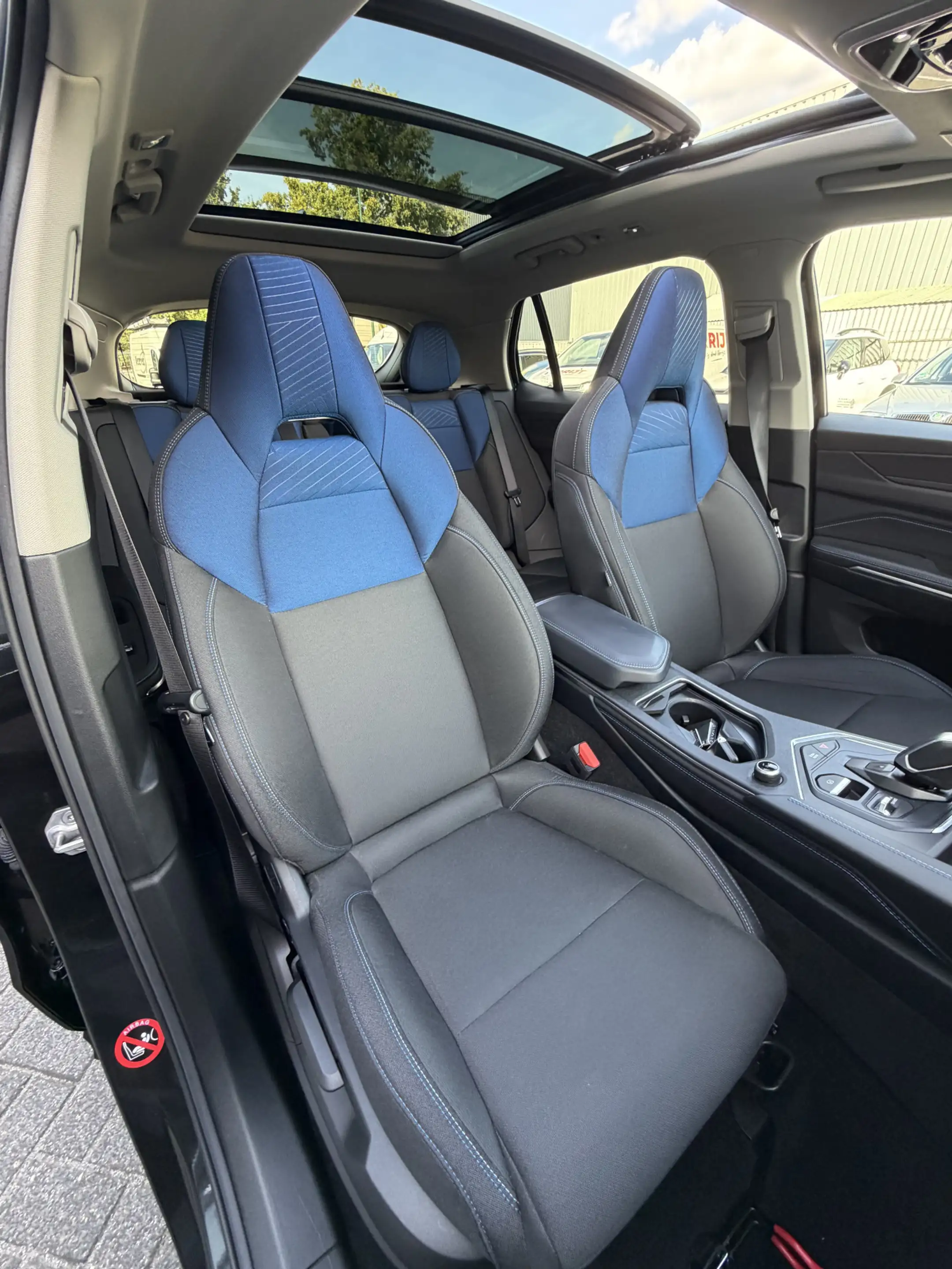 Lynk & Co 01 262pk PHEV (Elektrisch Schuifdak - Infinity Sound — photo 16