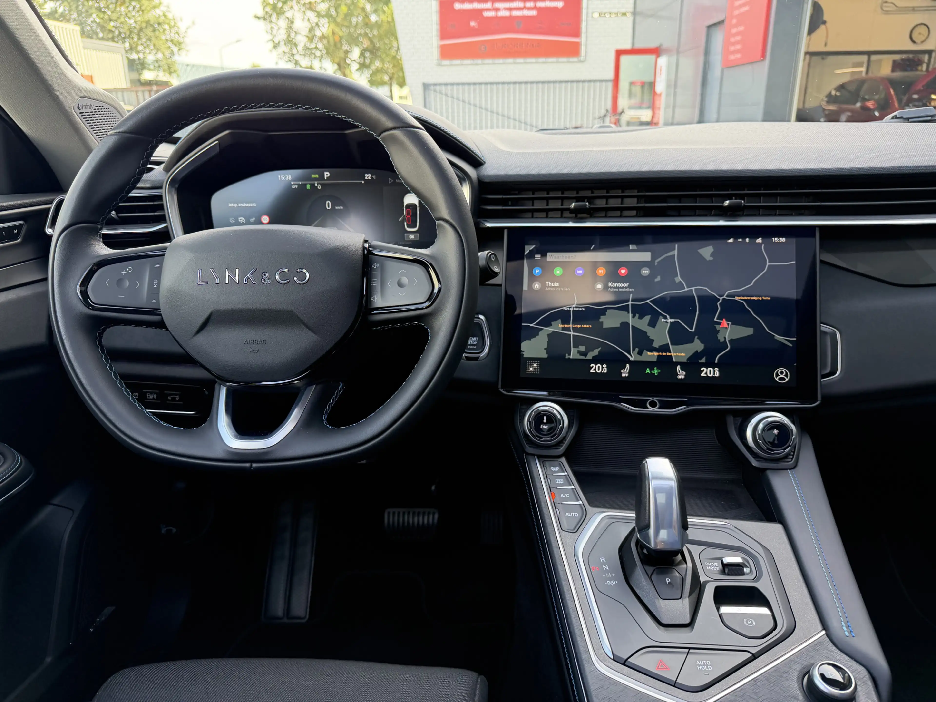Lynk & Co 01 262pk PHEV (Elektrisch Schuifdak - Infinity Sound — photo 20