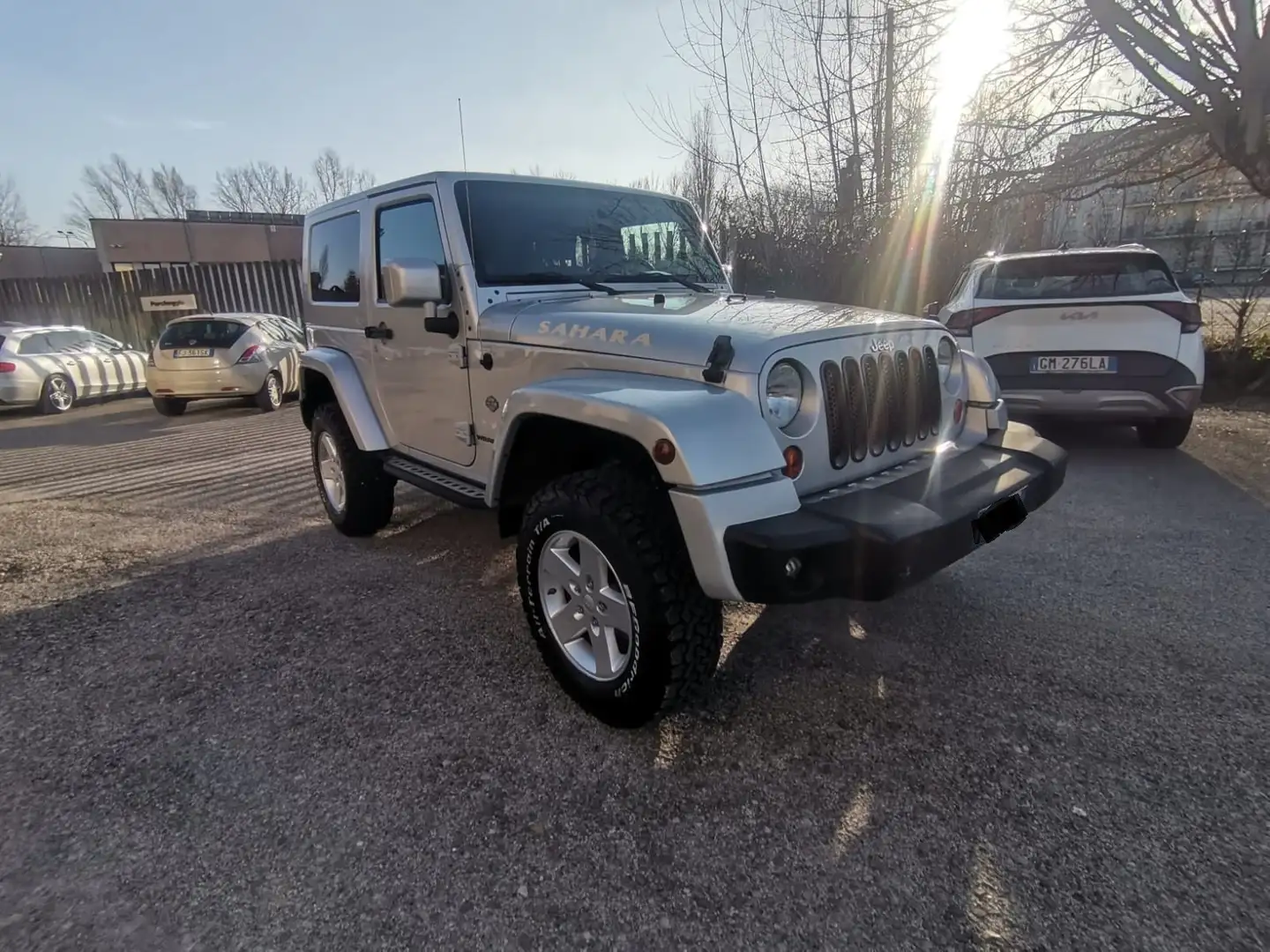 Jeep Wrangler 2.8 crd 177cv 4wd Hard Top Sahara Ezüst - 2