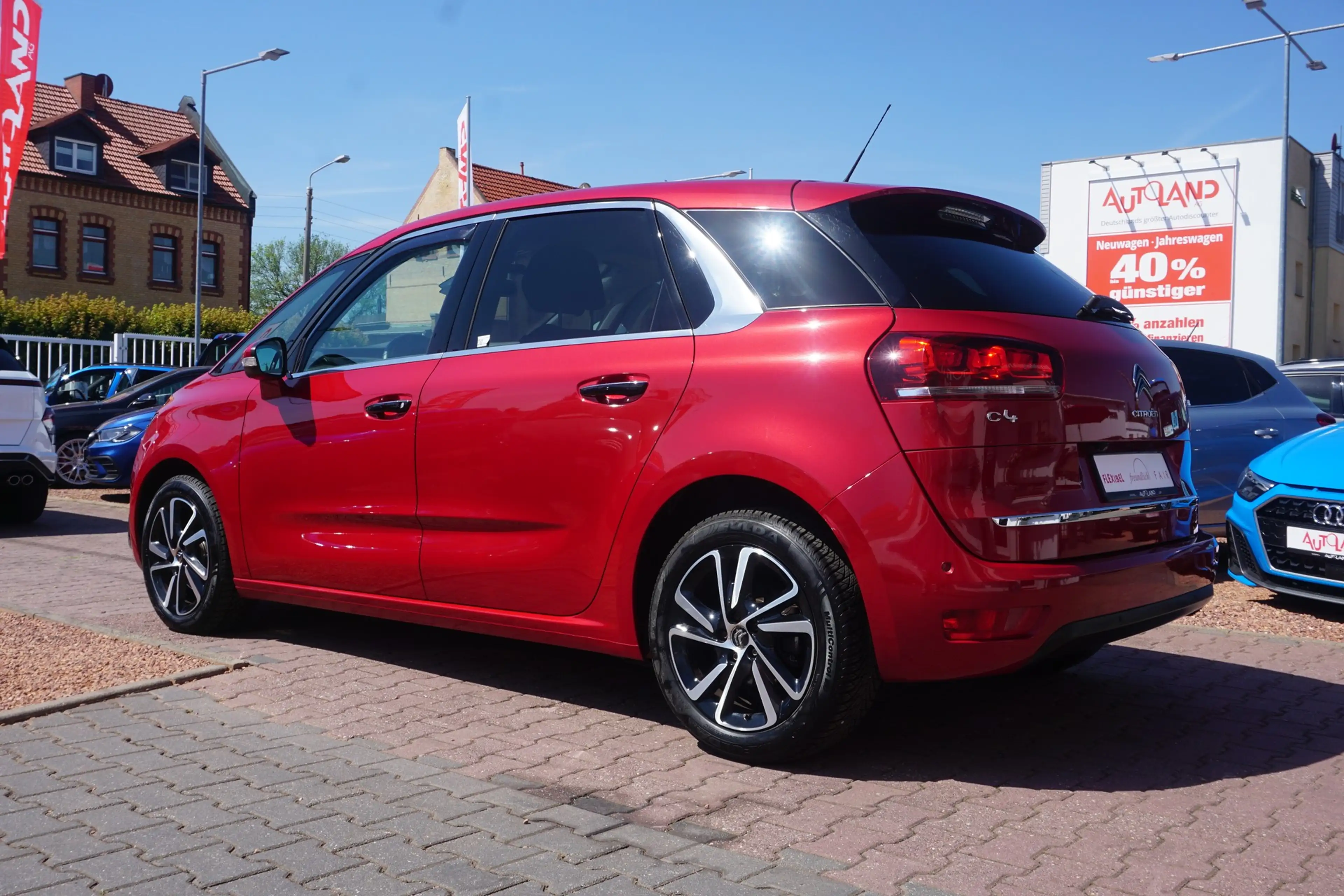 Citroen C4 Picasso 1.2 PureTech Shine LED Navi Kamera — photo 3