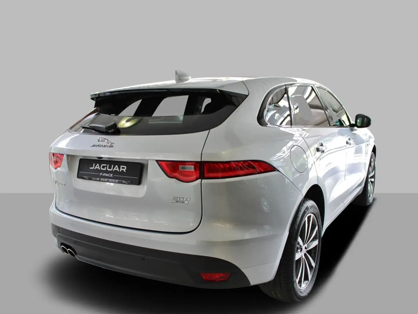 Jaguar F-Pace 20D AWD R-SPORT PANO APPROVED Zilver - 2