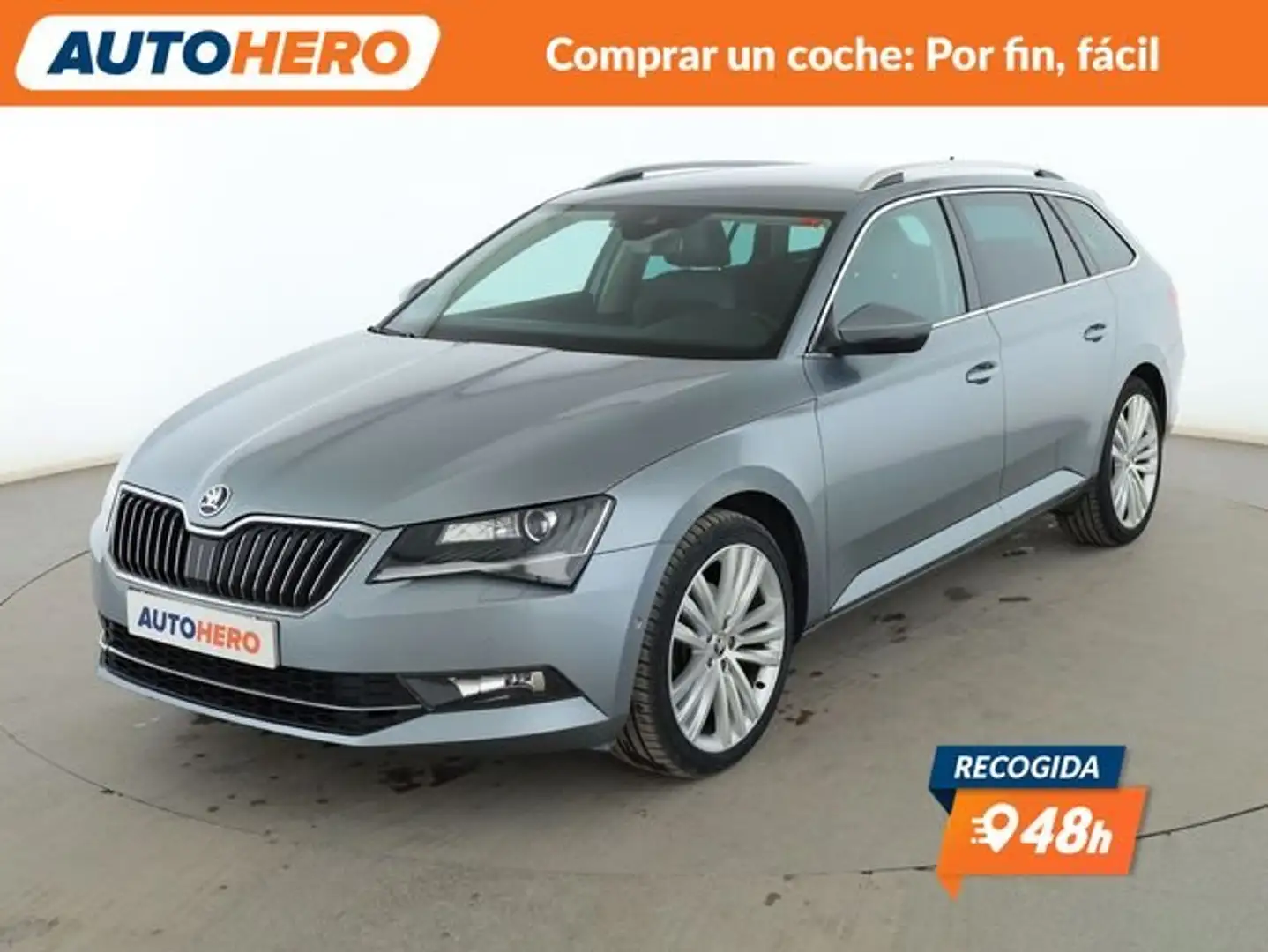 Skoda Superb 2.0TDI Style DSG 110kW Gris - 1
