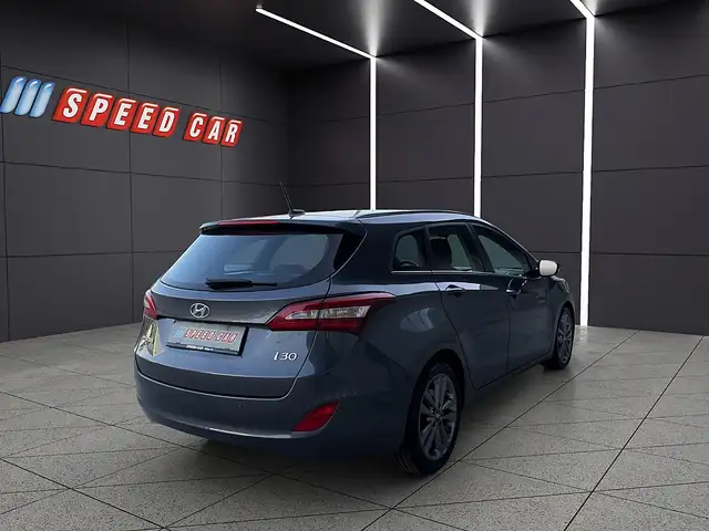 Hyundai i30 CW 1,6 GDI DCT Premium