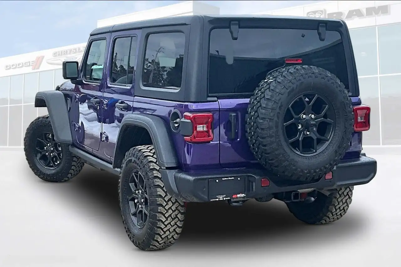 Jeep Wrangler снимка Jeep Wrangler