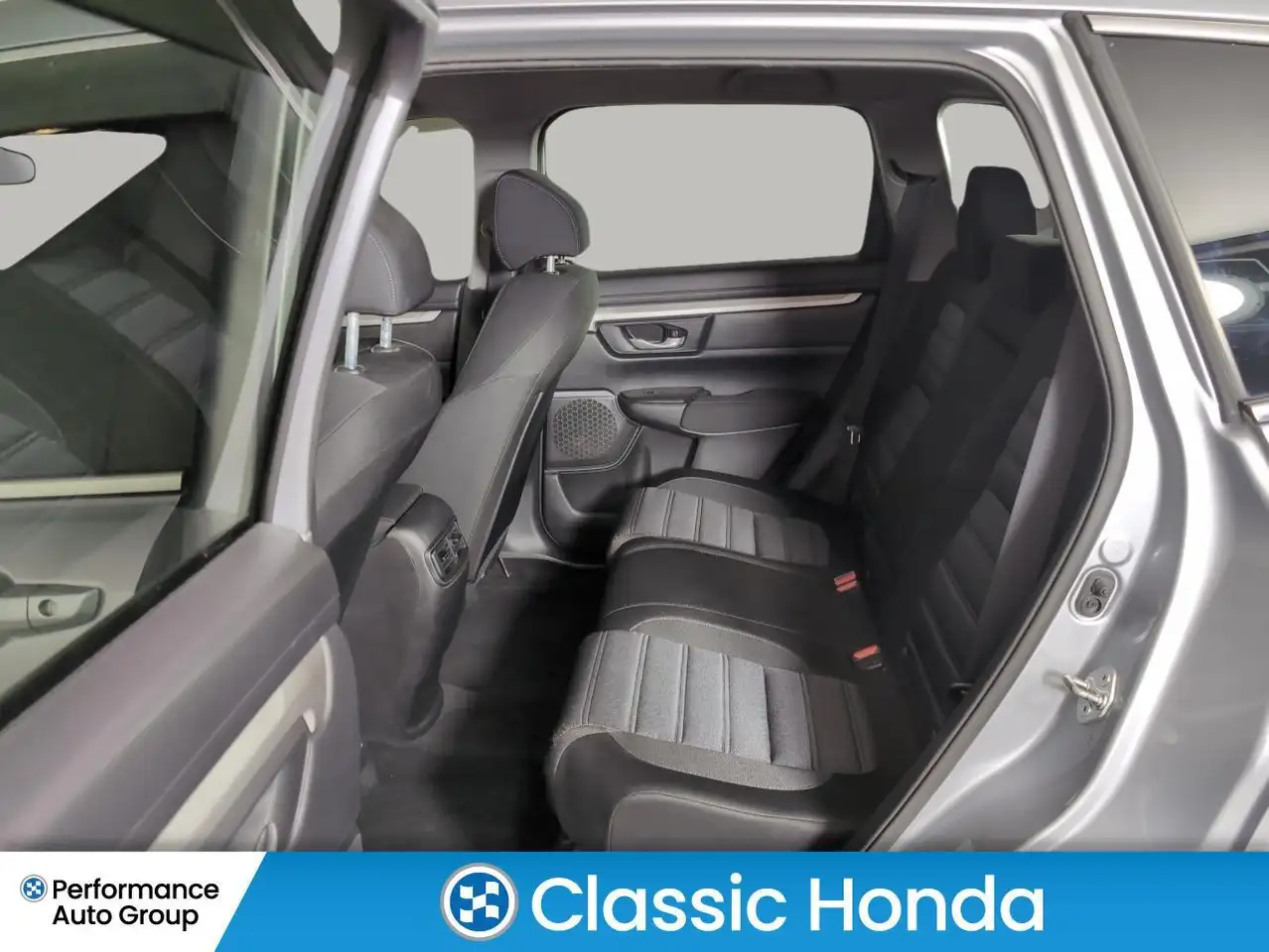 Honda CR-V photo Honda CR-V