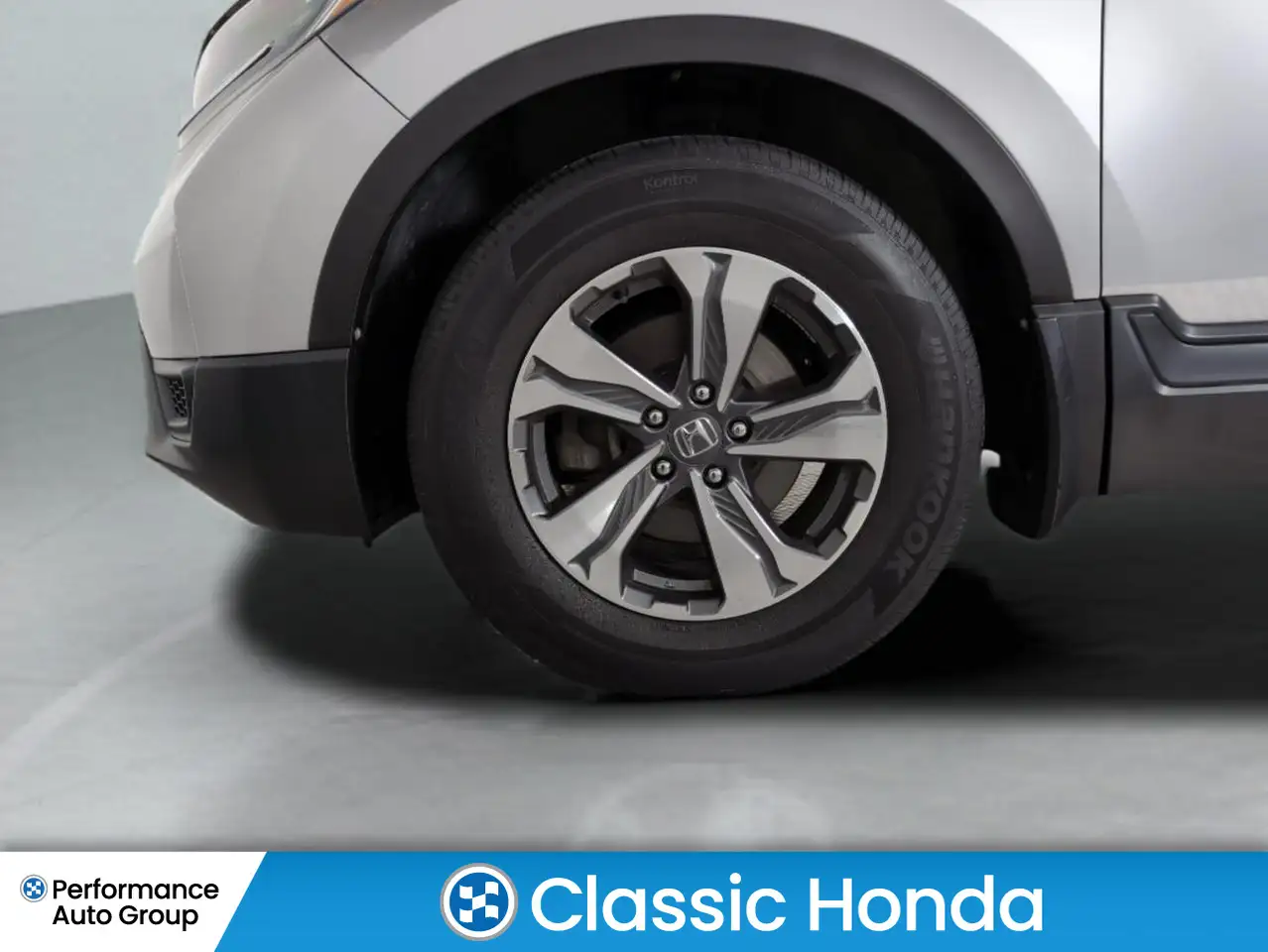 Honda CR-V photo Honda CR-V