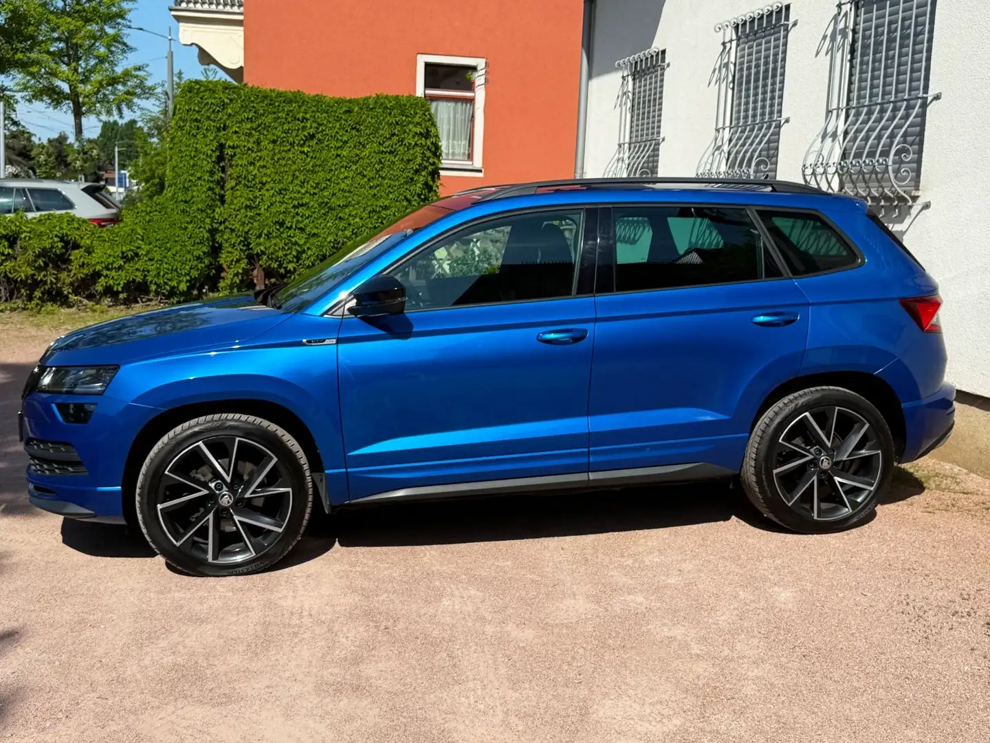 Skoda Karoq Sportline 4x4 Mod.20 AHK CANTON DSG CARPL. Azul - 2