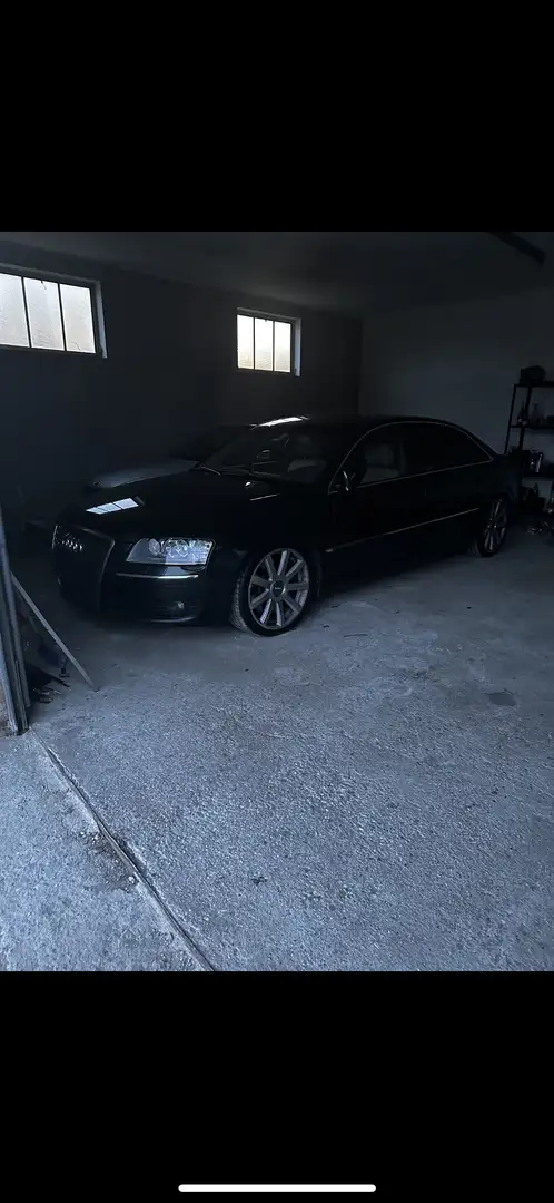 Audi A8 6.0 quattro Langversion - 2