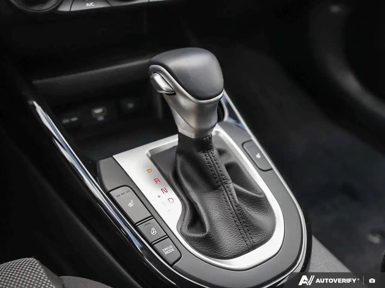 Kia Forte снимка Kia Forte