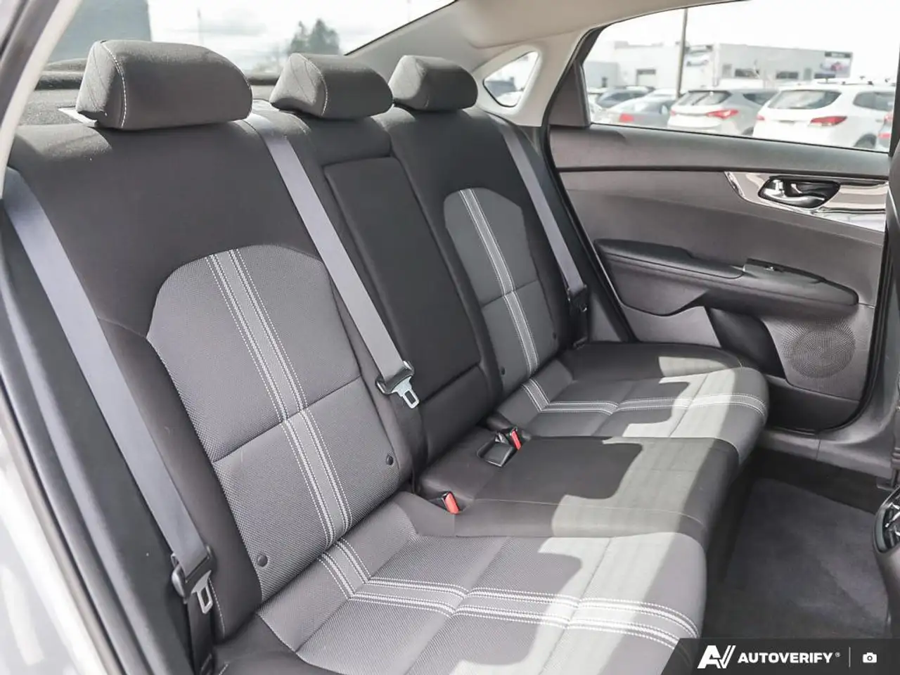 Kia Forte снимка Kia Forte