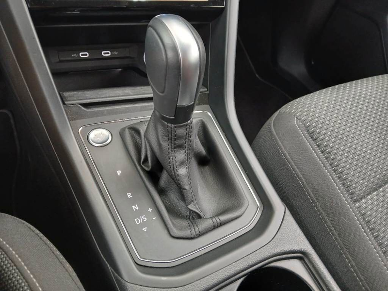 Volkswagen Touran Comfortline DYNAUDI ACC AHK 4xSHZ StHz — photo 5