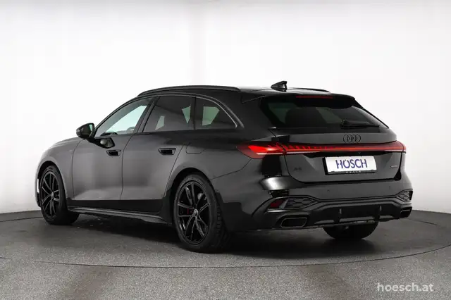 Audi A5 view 4