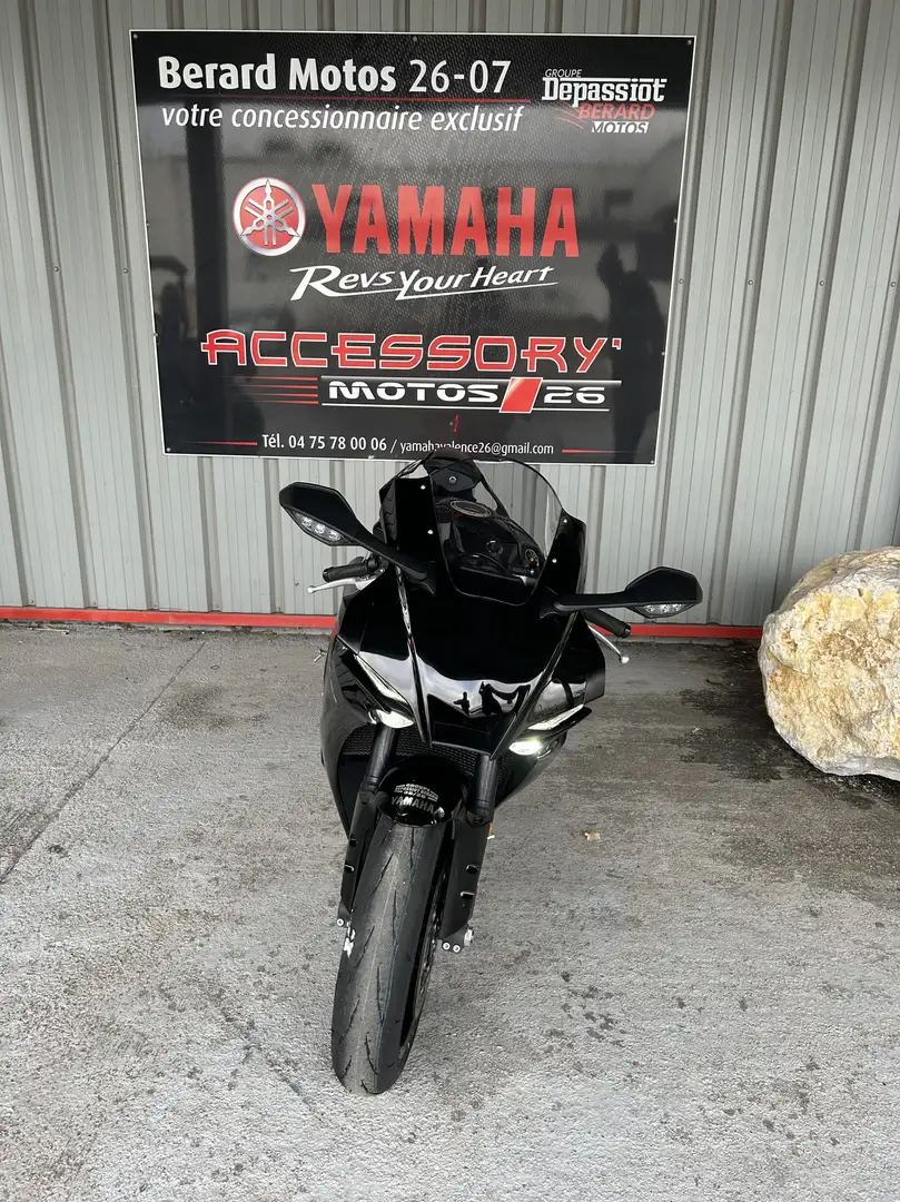 Yamaha YZF 1000 Siyah - 2