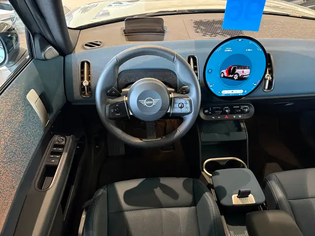 Mini Countryman view 15