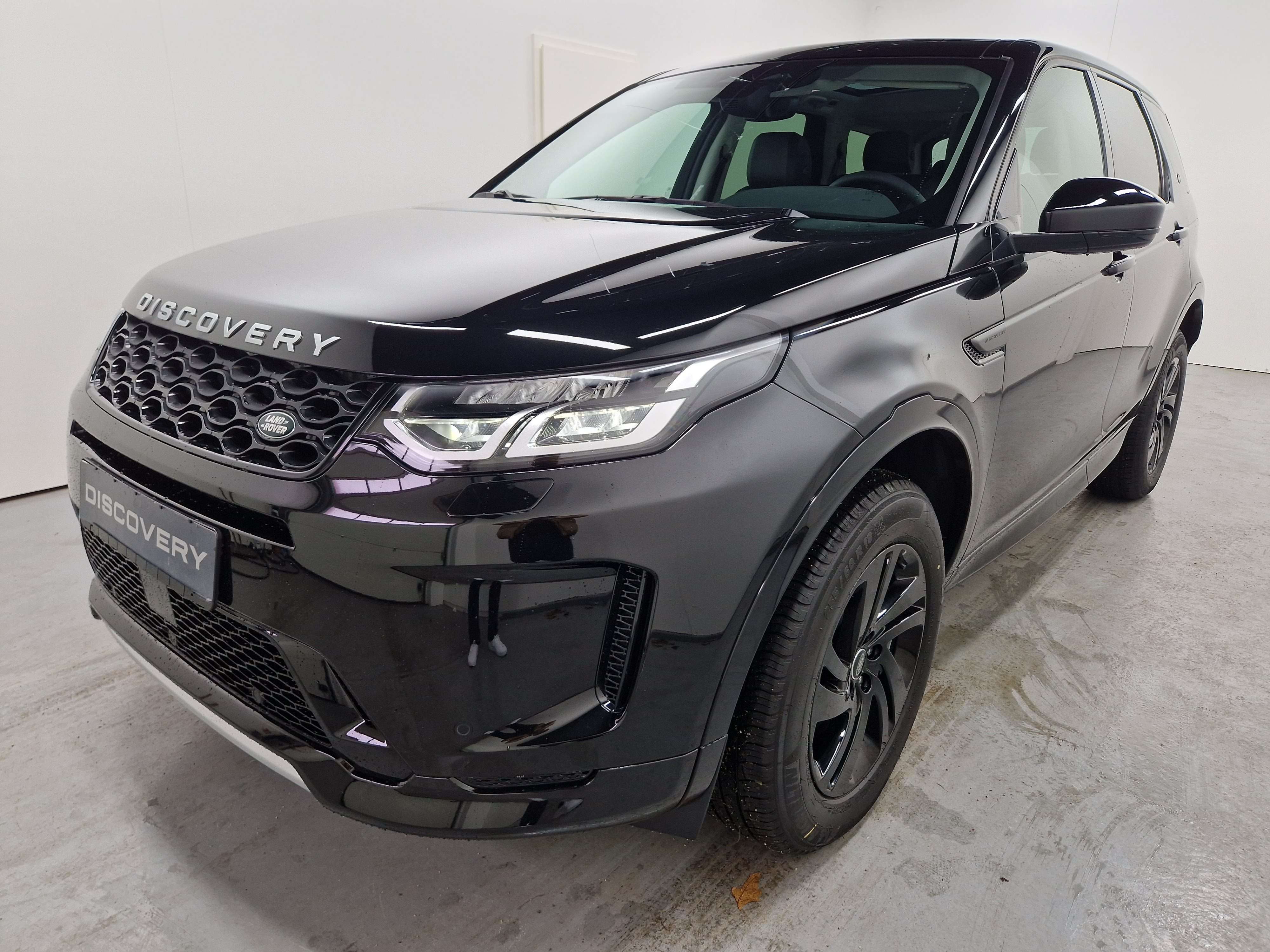 Second hand Land Rover Discovery Sport 2.0