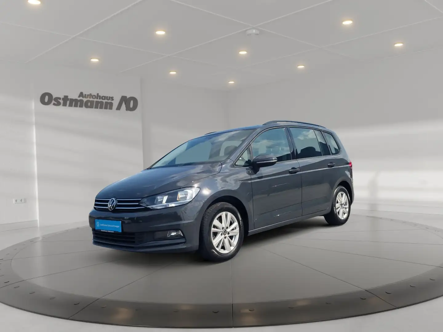 Volkswagen Touran 2.0 TDI BMT Comfortline Matrix ACC AUT Grijs - 2