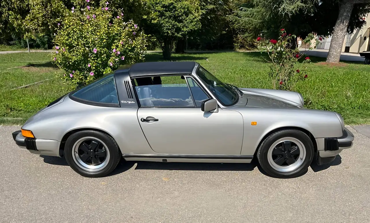 Porsche 911 SC Targa 3.0, foto 8