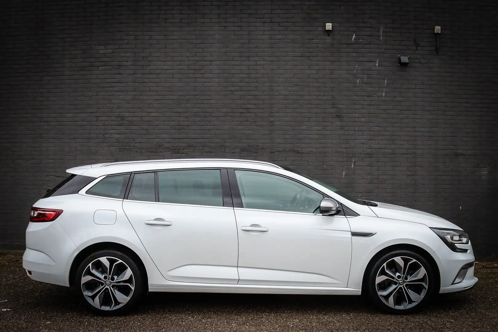 Renault Megane Estate 1.2 TCe GT-Line Panoramadak/Airco/Navi Weiß - 2