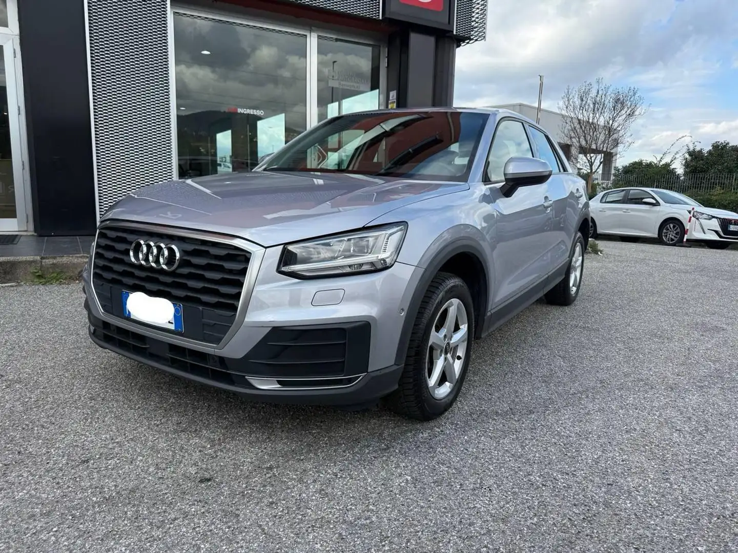 Audi Q2 35 TDI S tronic Business Grigio - 1