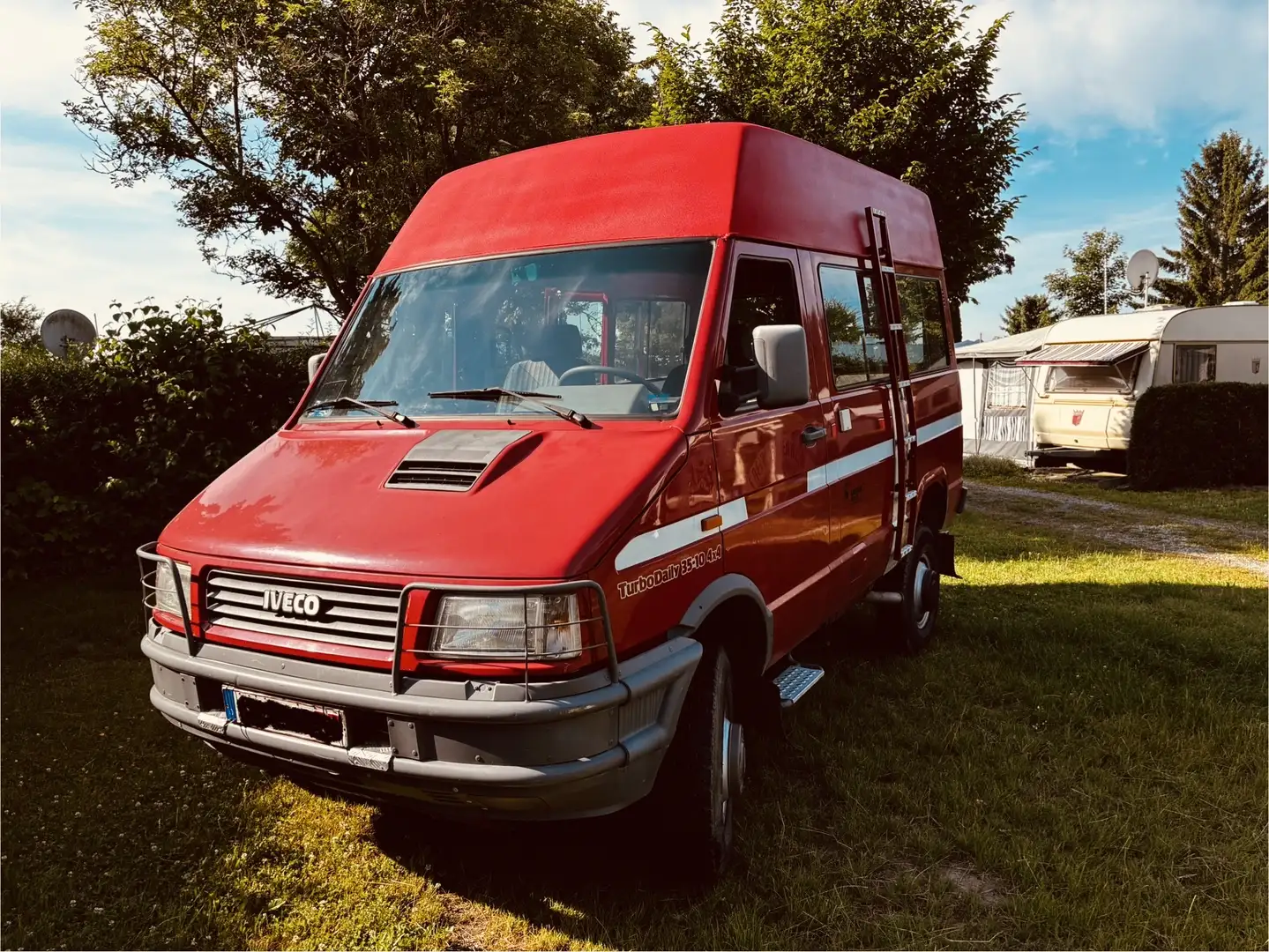 Iveco Daily 35 - 10 4x4 Wohnmobilbasis - 1
