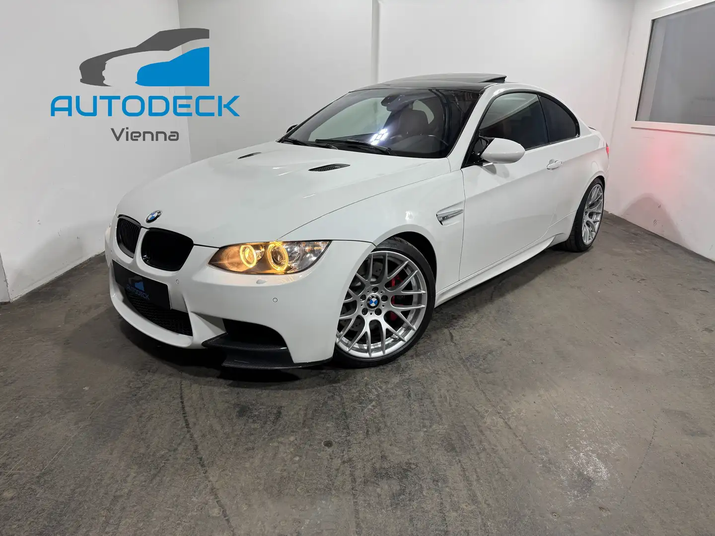 BMW M3 E92 LCI Competition/Akrapovic/Individual/VOLL Blanco - 1