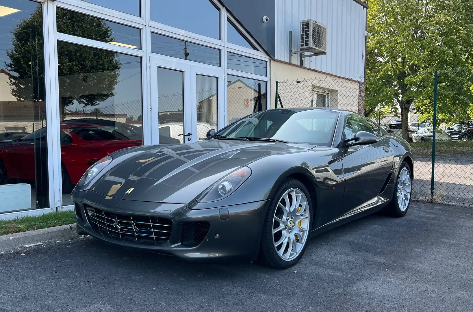Ferrari 599 599 GTB F1 Серый - 1