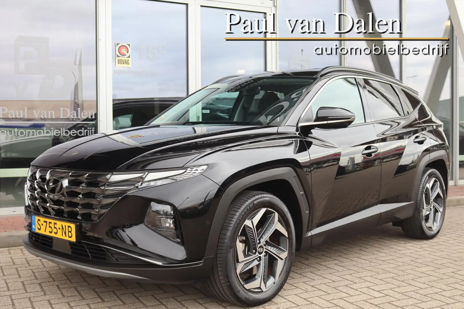 Hyundai TUCSON 1.6 T-GDi HEV 230PK AUTOMAAT PREMIUM 1e Eigenaar | Noir - 1