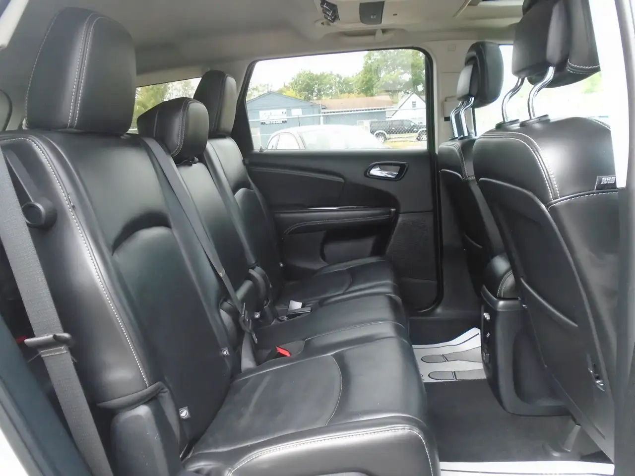 Dodge Journey снимка Dodge Journey