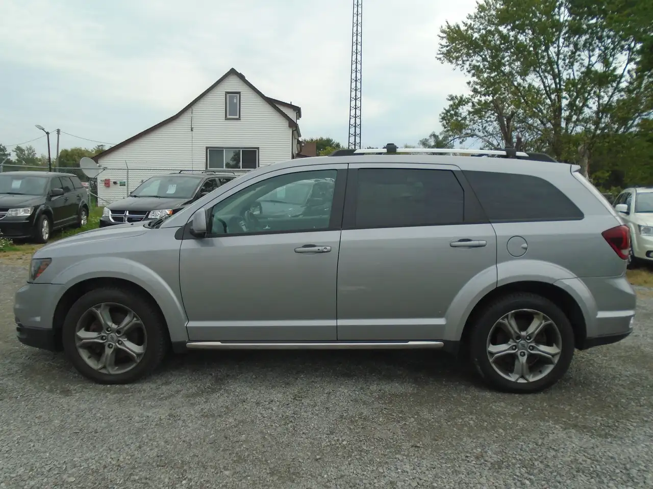 Dodge Journey снимка Dodge Journey