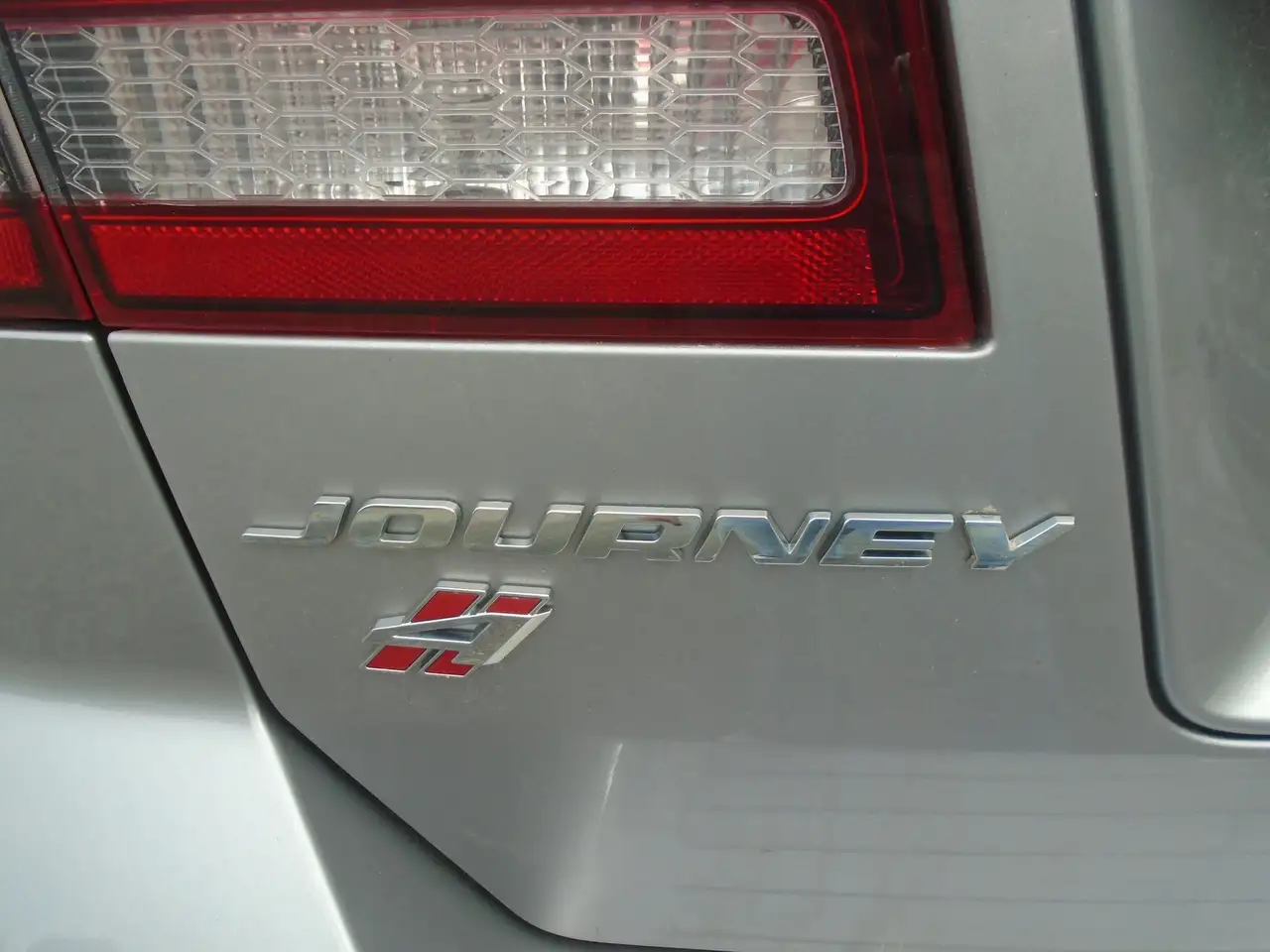 Dodge Journey снимка Dodge Journey