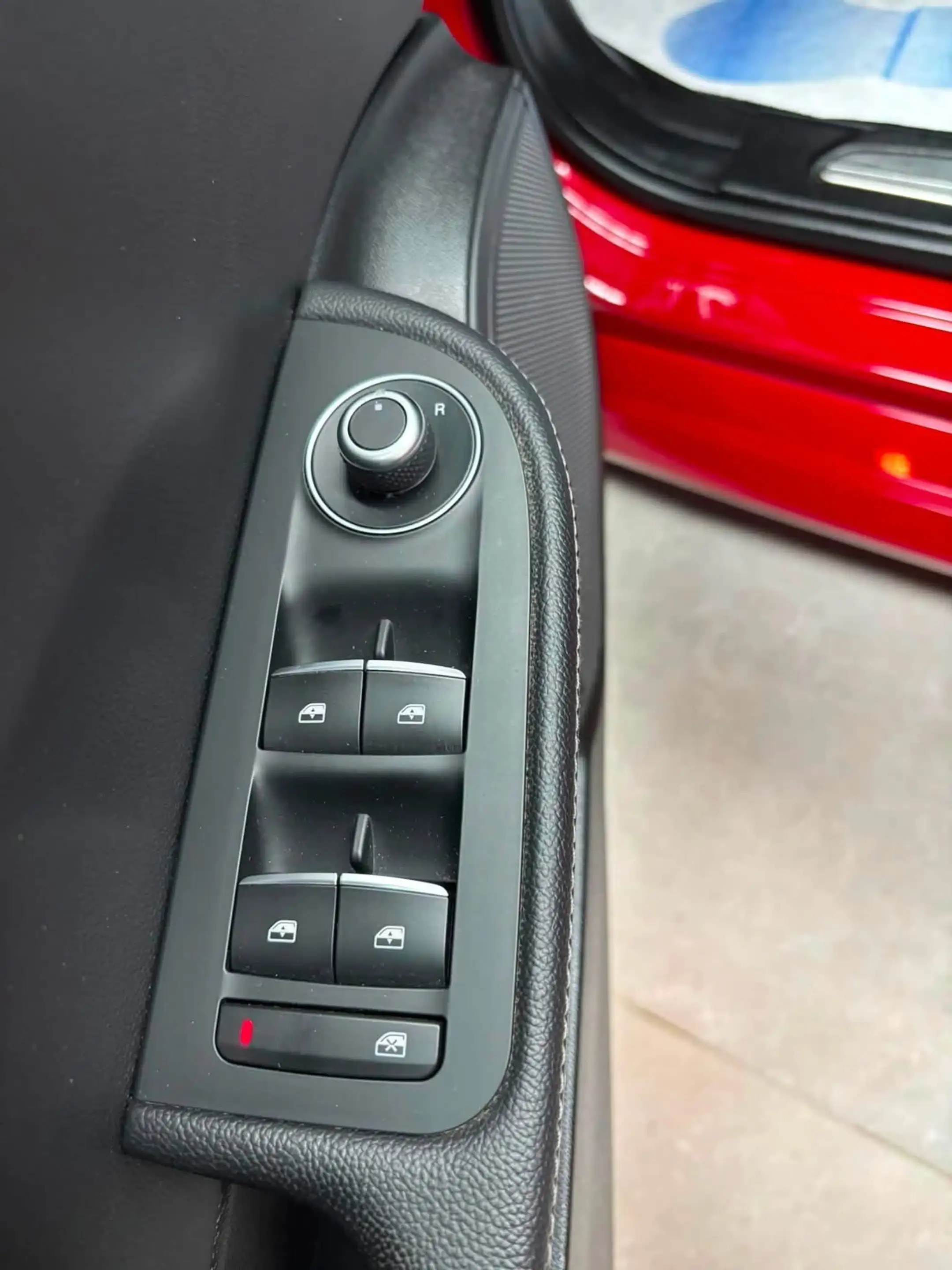 Alfa Romeo Giulia Giulia 2.2 JTDm **12 mois de garantie** — photo 12