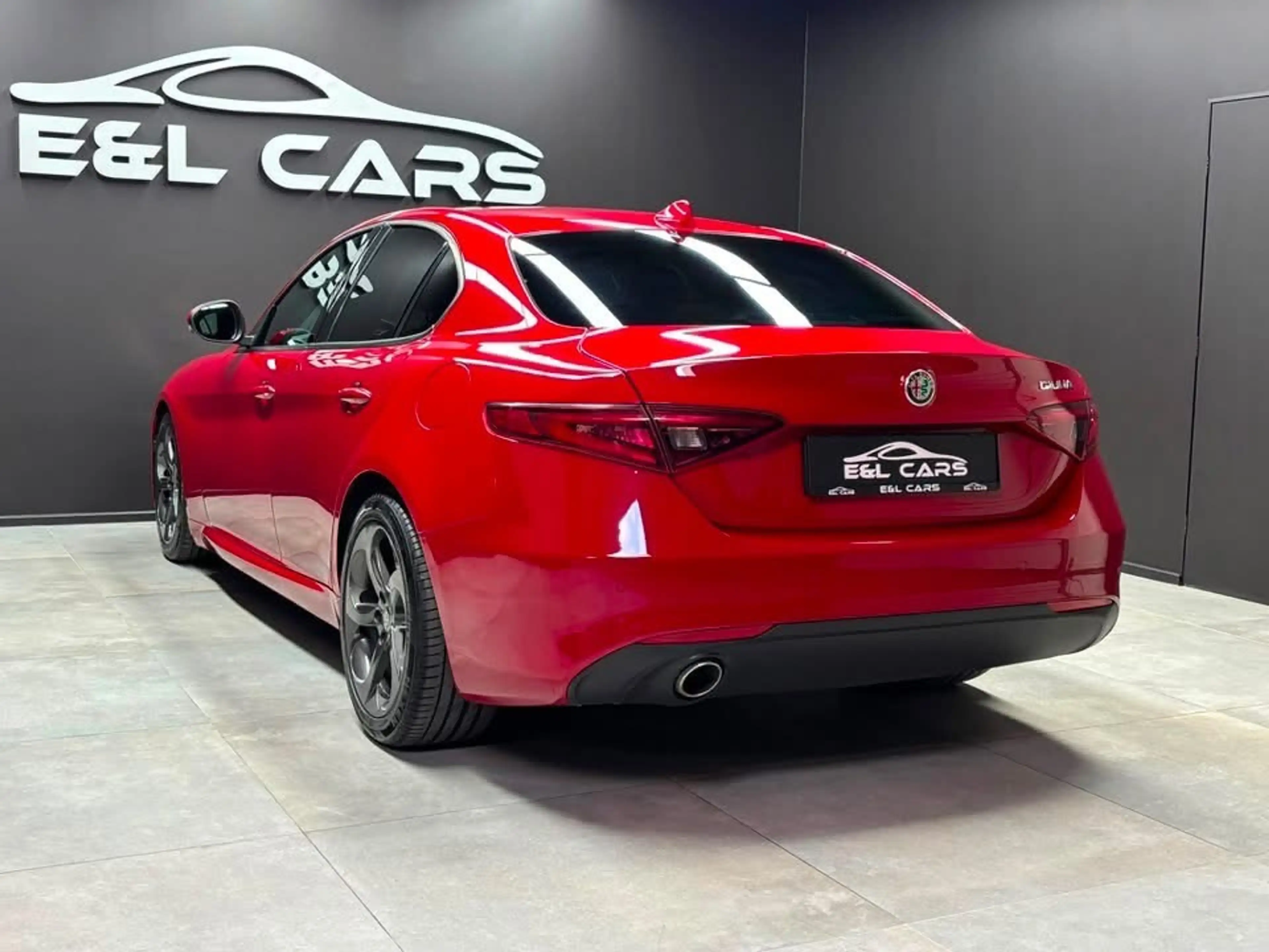 Alfa Romeo Giulia Giulia 2.2 JTDm **12 mois de garantie** — photo 6