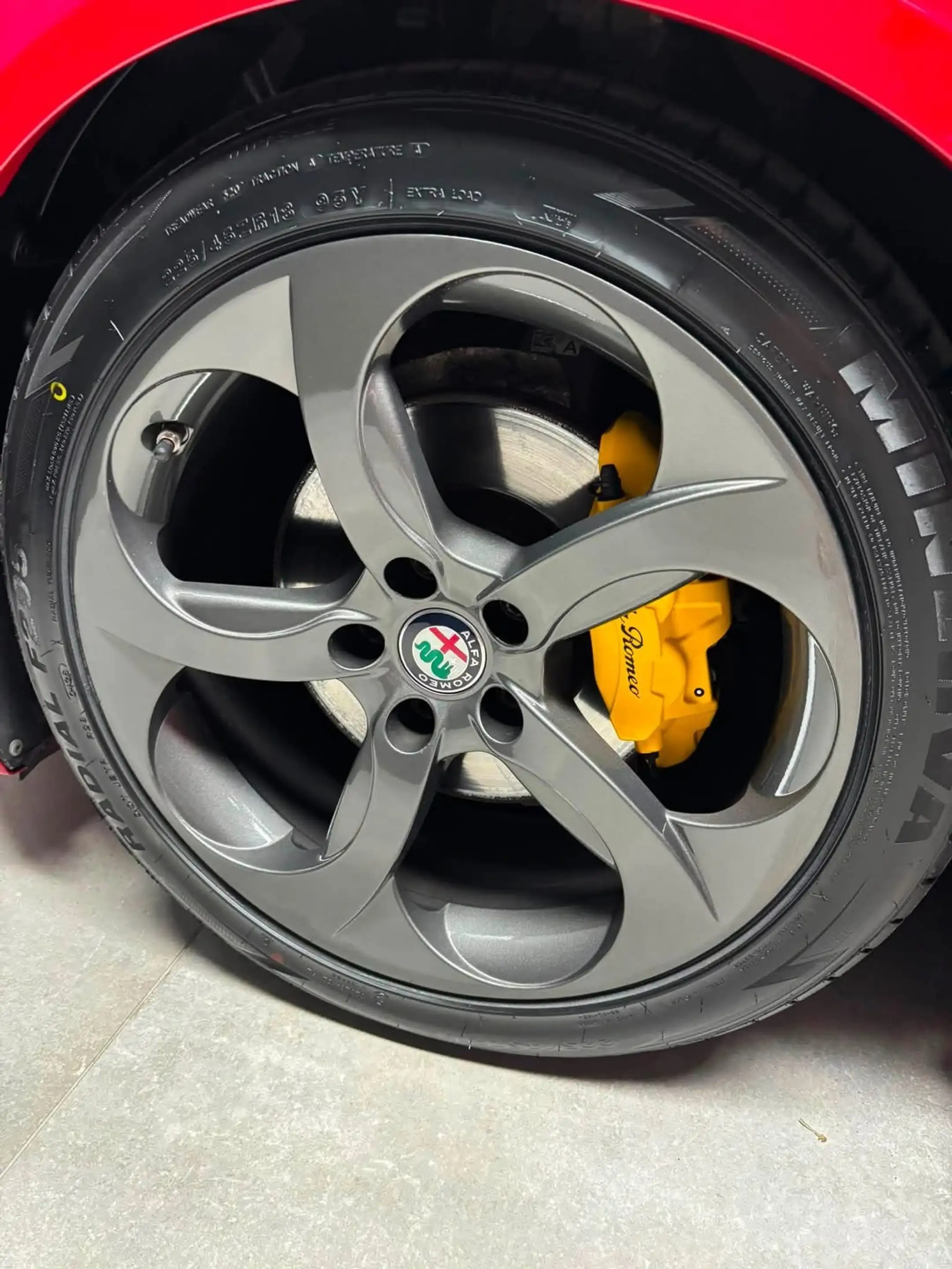 Alfa Romeo Giulia Giulia 2.2 JTDm **12 mois de garantie** — photo 7