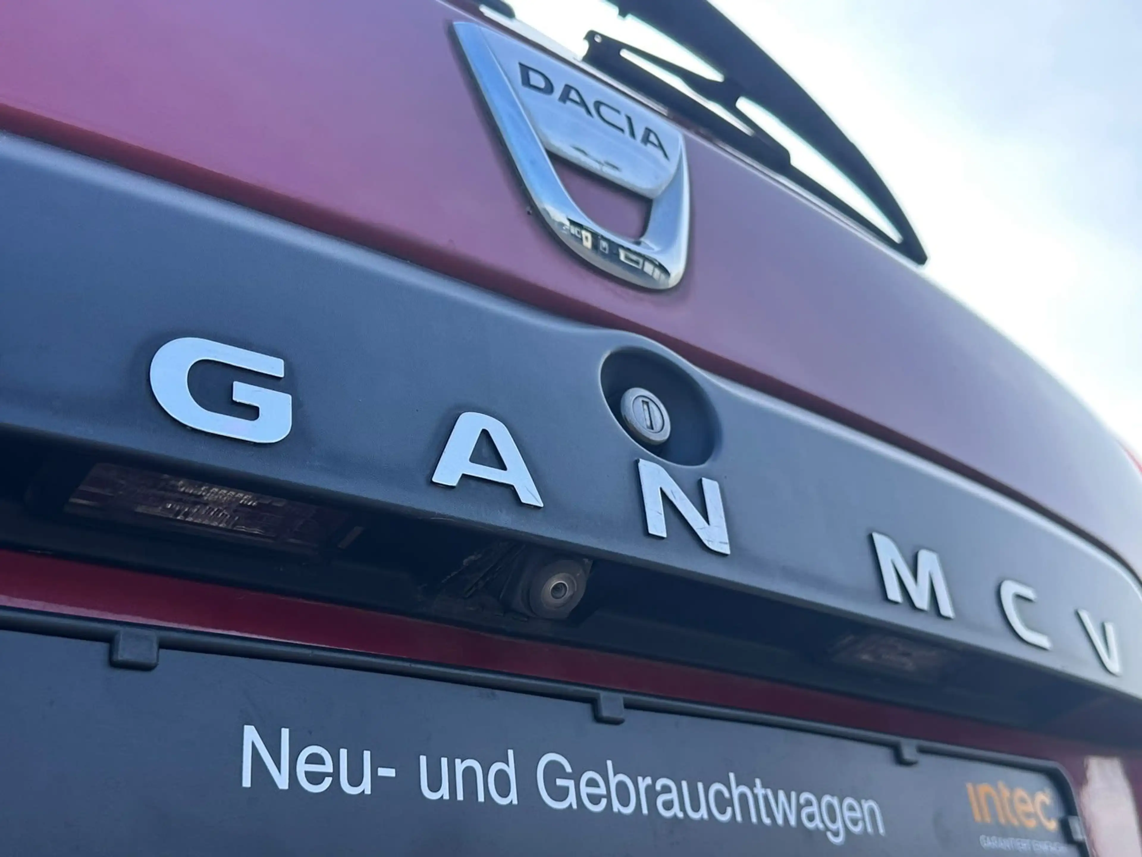 Dacia Logan MCV II Kombi GARANTIE*1-HAND*TÜV-06/2028 — photo 15