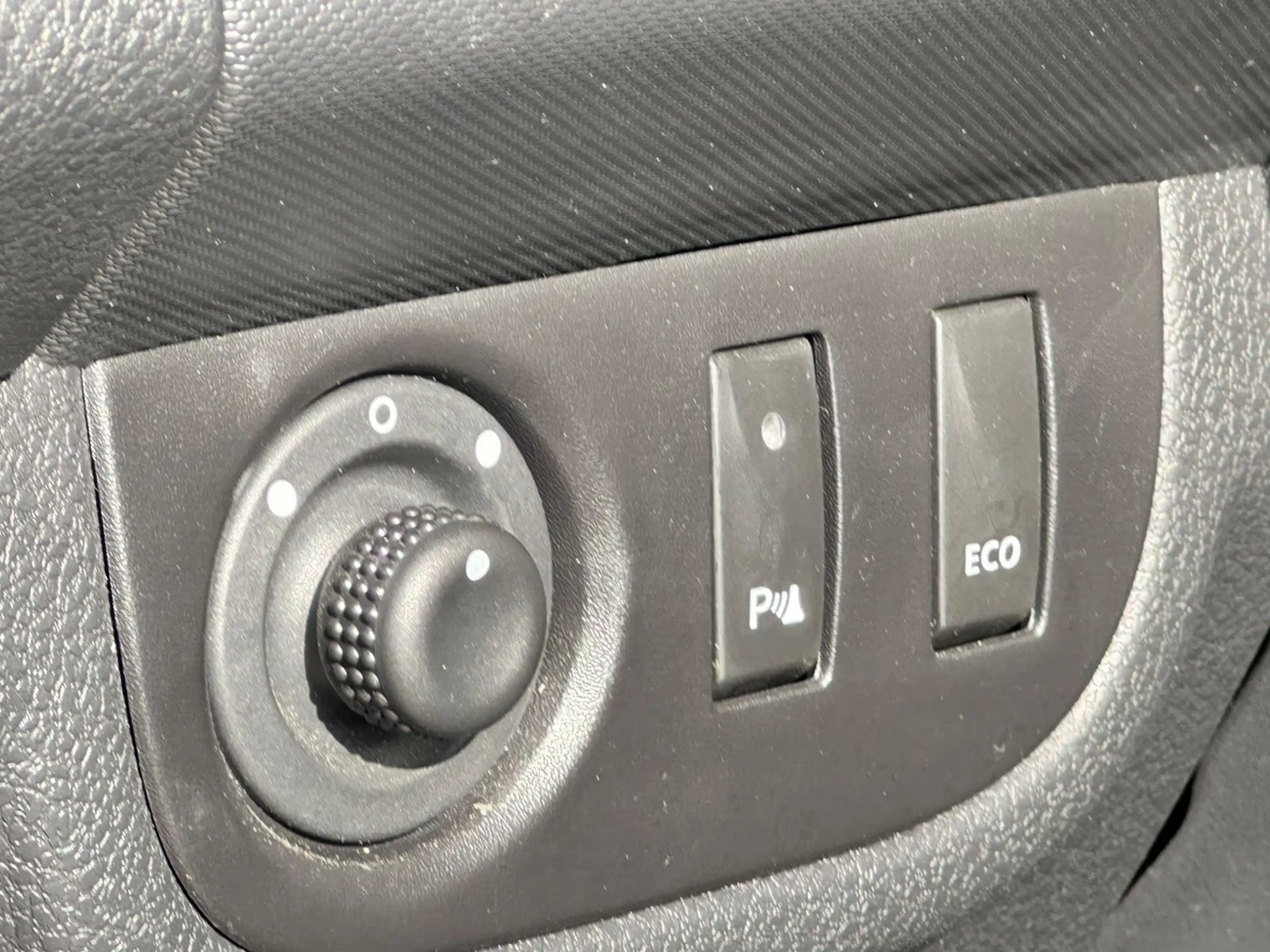 Dacia Logan MCV II Kombi GARANTIE*1-HAND*TÜV-06/2028 — photo 6