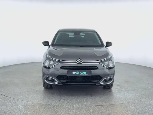 Citroen C4 view 2
