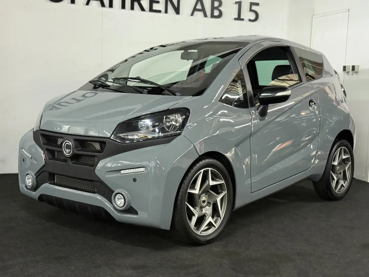 Casalini M20 Sport, Klima, DCI, Multimedia, RFK, Inkl Lieferung Grau - 2