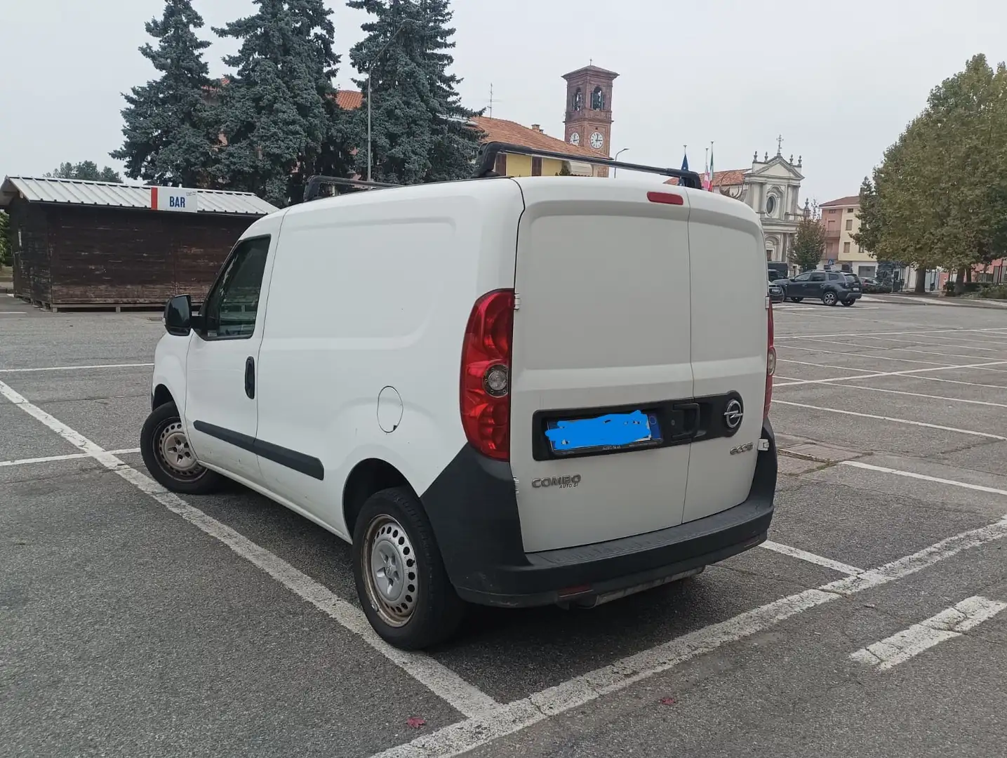 Opel Combo COMBOVAN Bianco - 1