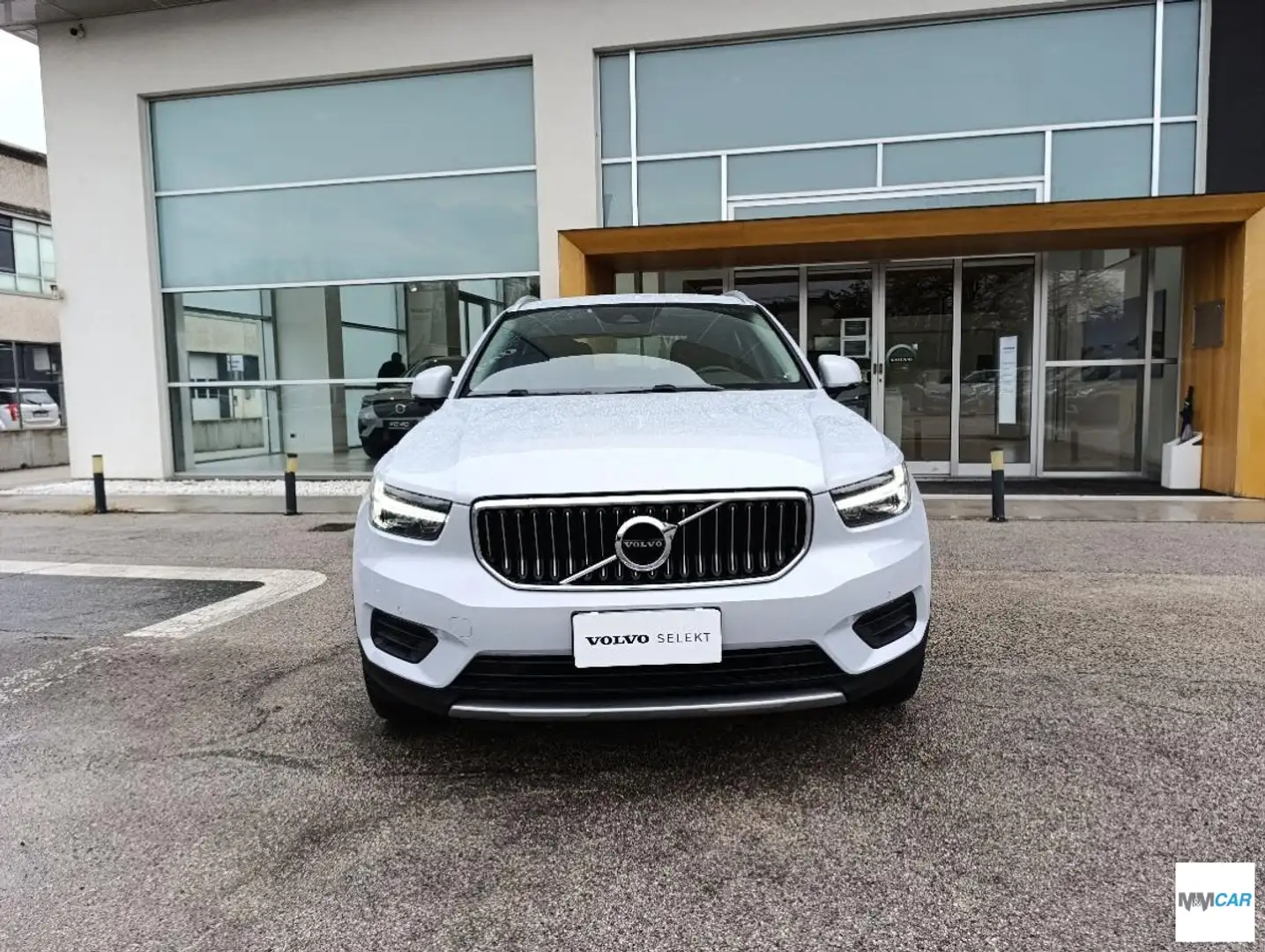 Volvo XC40 Volvo  Inscription Expression, T4 Recharge Plu Grigio - 2