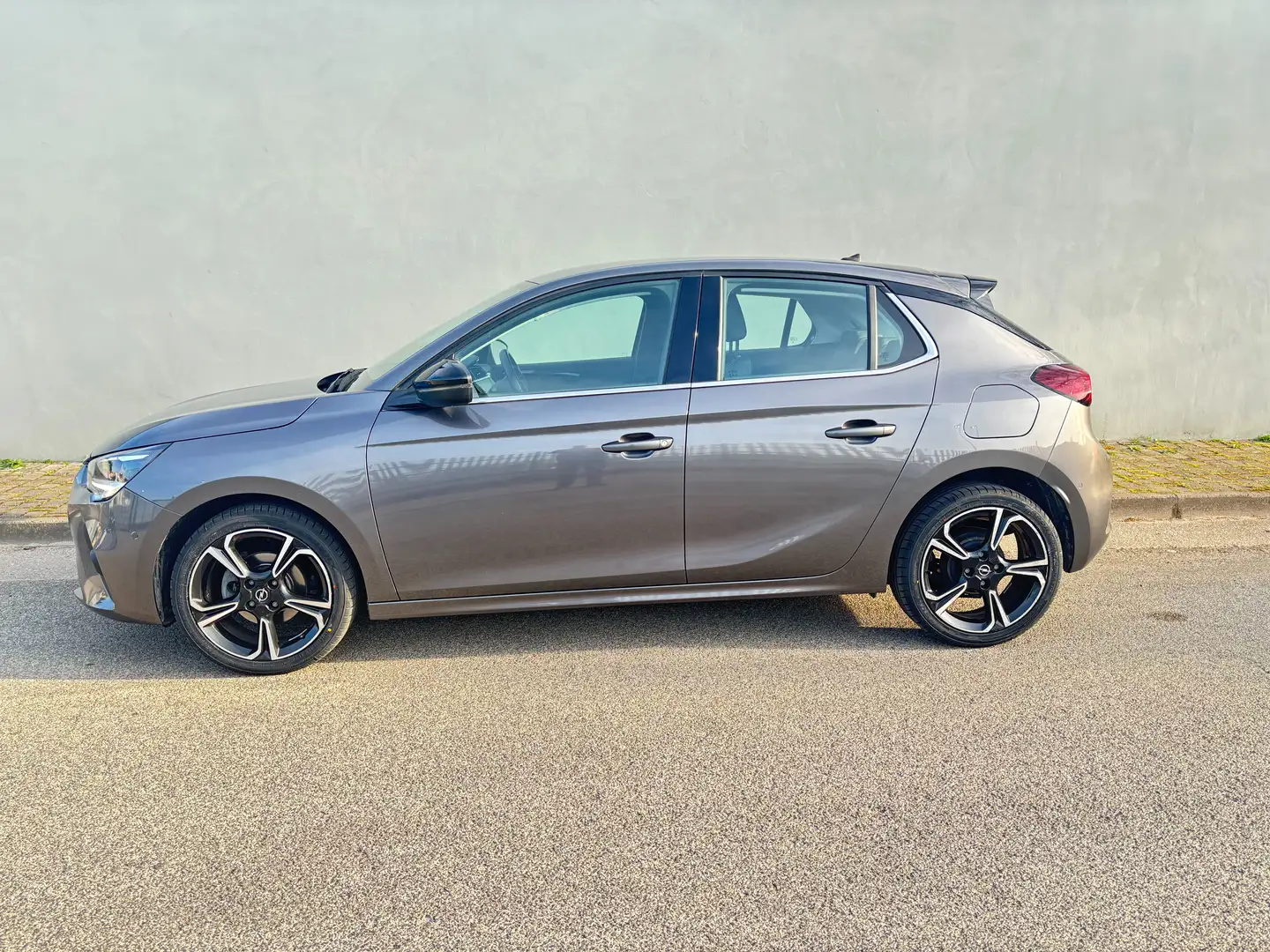 Opel Corsa 1.2 Elegance s Grau - 2
