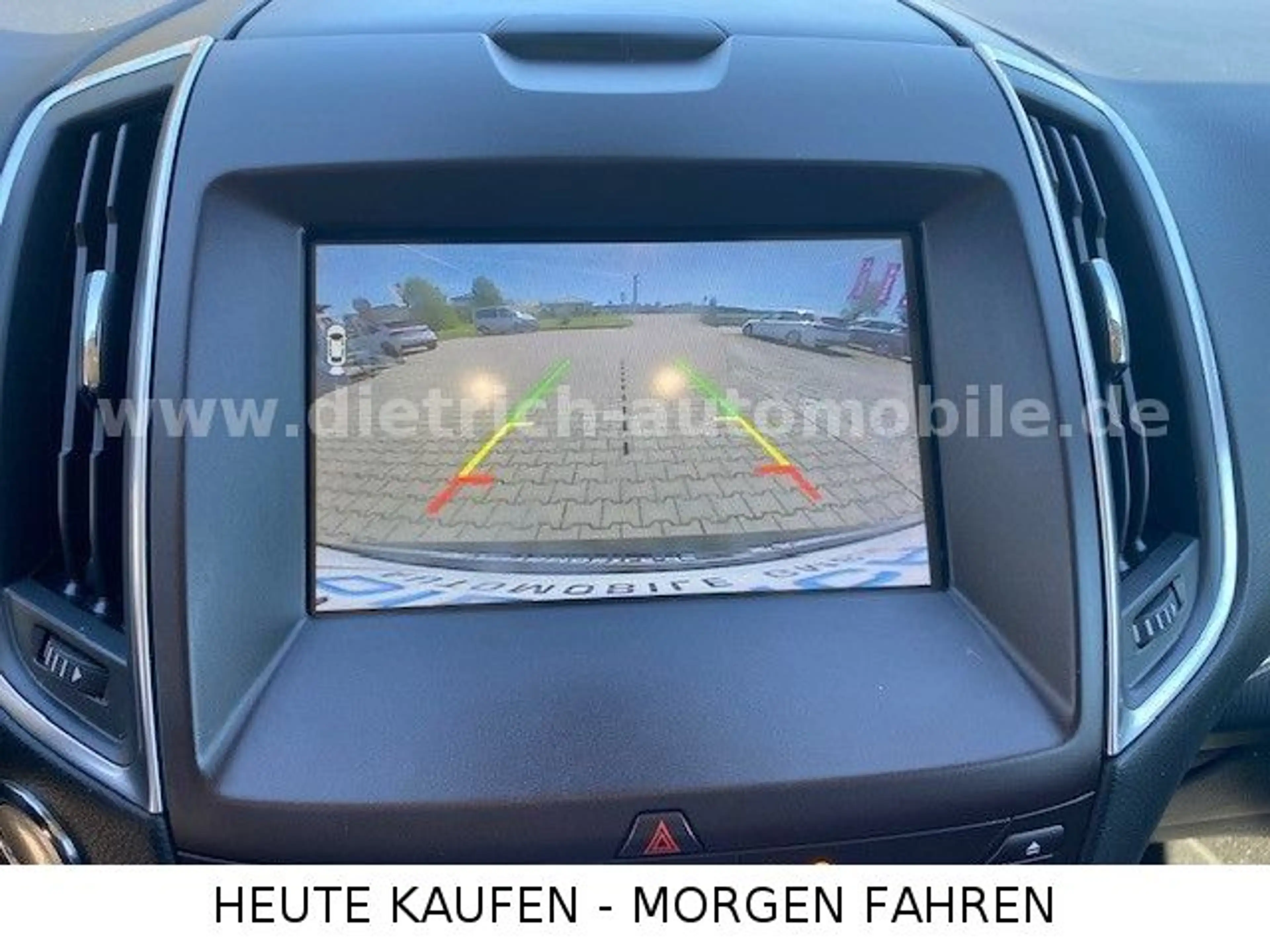 Ford S-Max S-MAX 2,0TDI TITANIUM PDC KAMERA AHK LED 7SITZER — photo 11