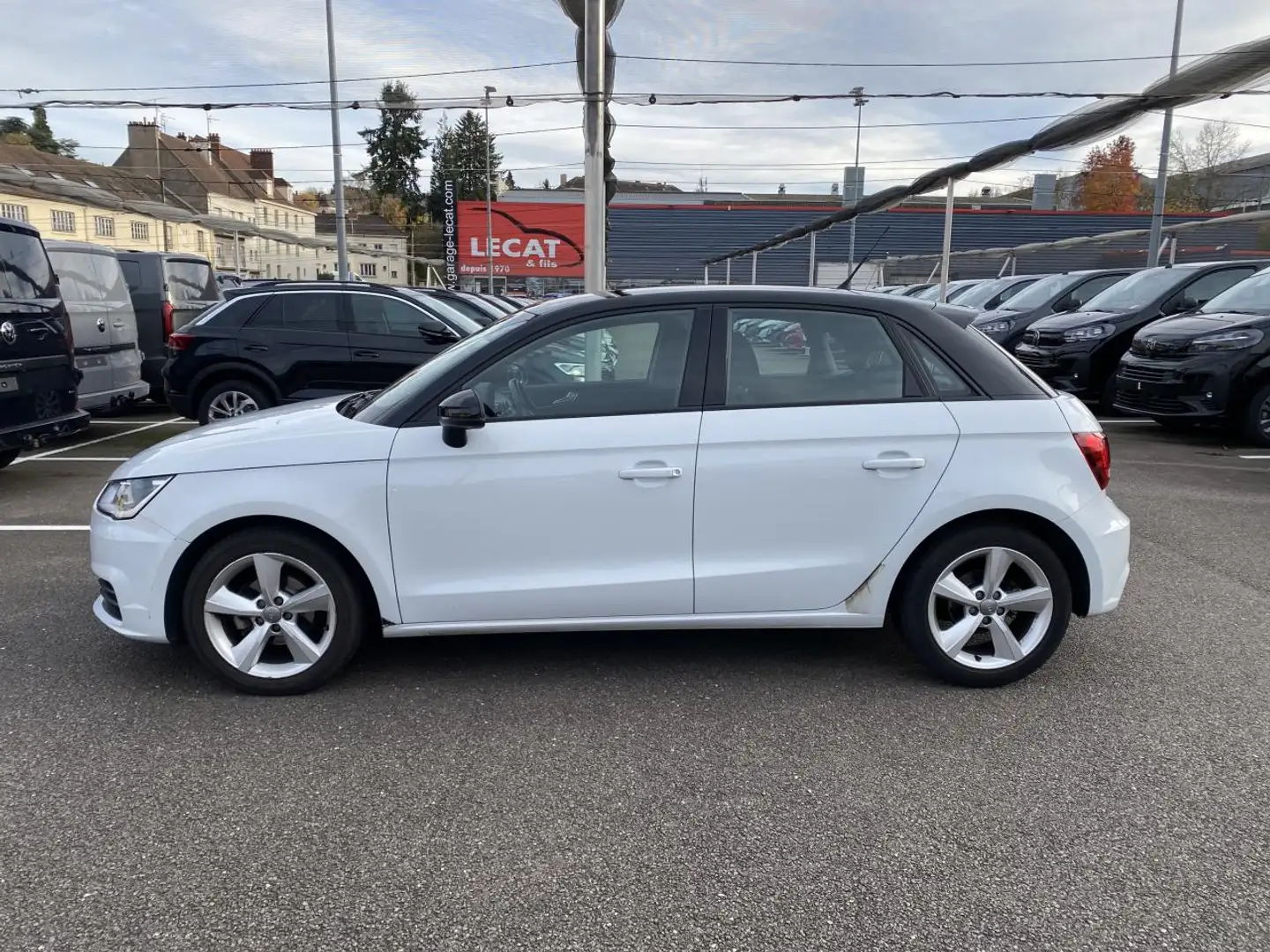 Audi A1 (2) SPORTBACK 1.0 TFSI 95 ULTRA AMBIENTE Blanc - 2