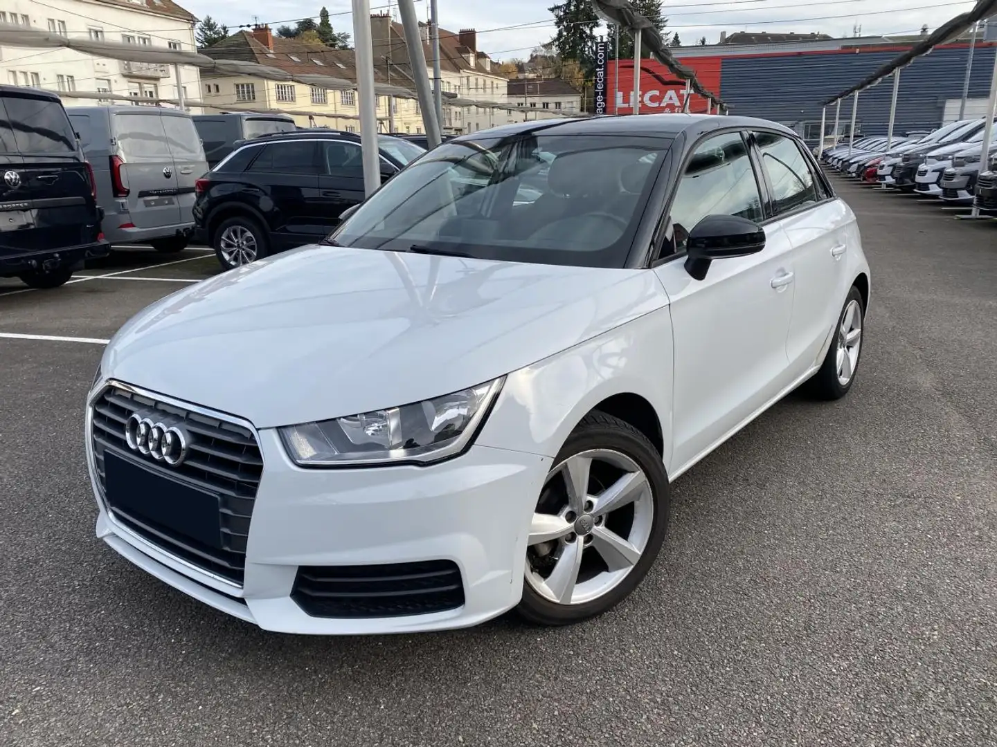 Audi A1 (2) SPORTBACK 1.0 TFSI 95 ULTRA AMBIENTE Blanc - 1