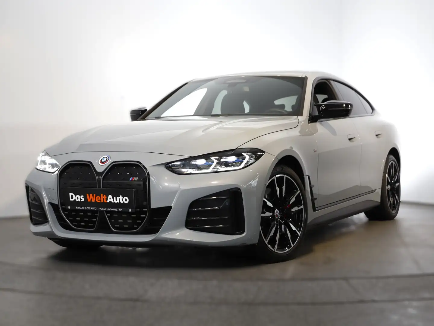 BMW i4 Gran Coupe xDrive M50 80,7kWh Grau - 1