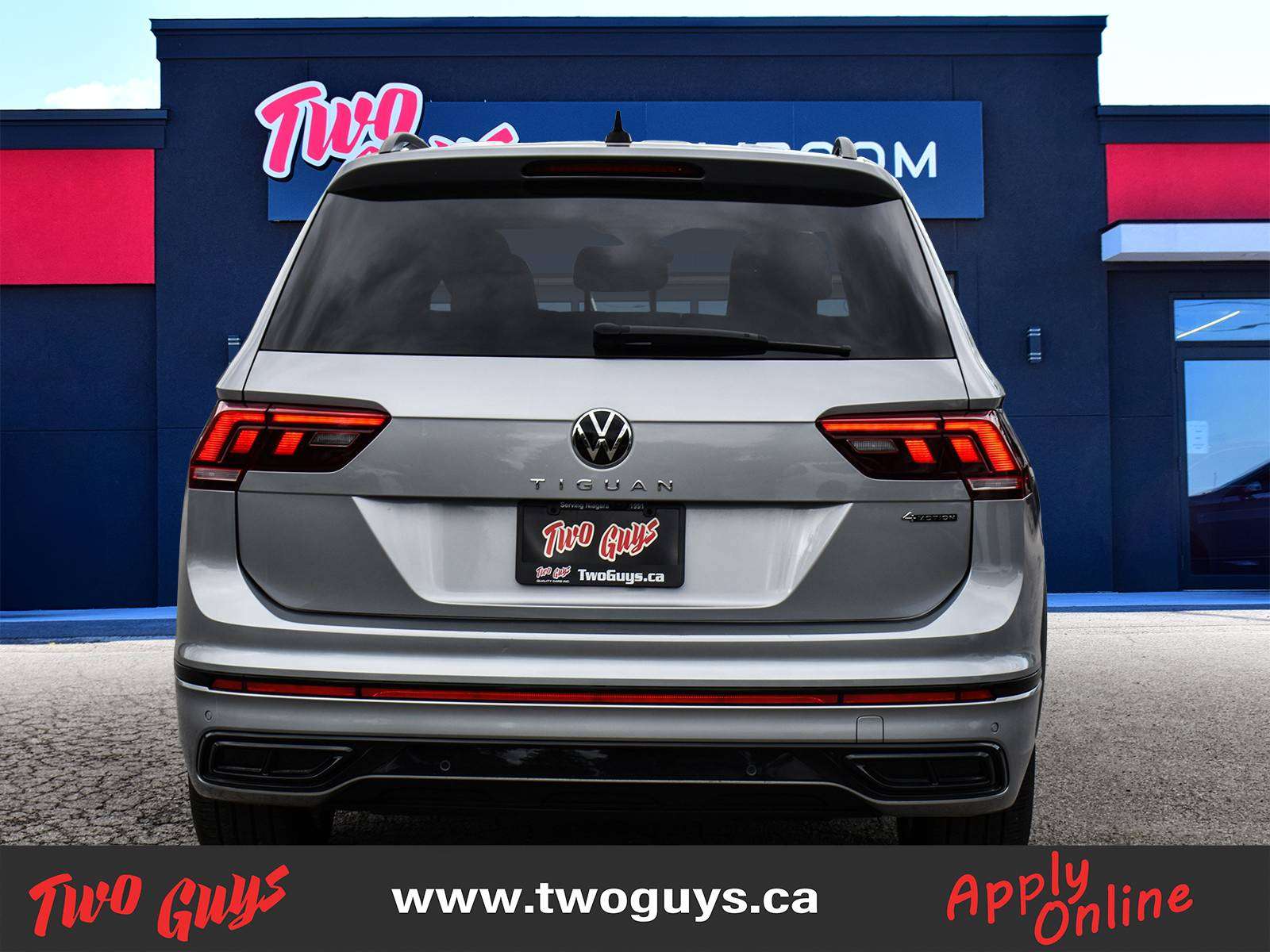 2024 Volkswagen Tiguan Comfortline R-Line Black Edition 4Motion AWD photo 8