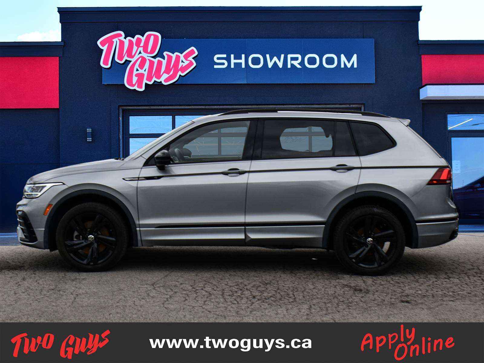 2024 Volkswagen Tiguan Comfortline R-Line Black Edition 4Motion AWD photo 6